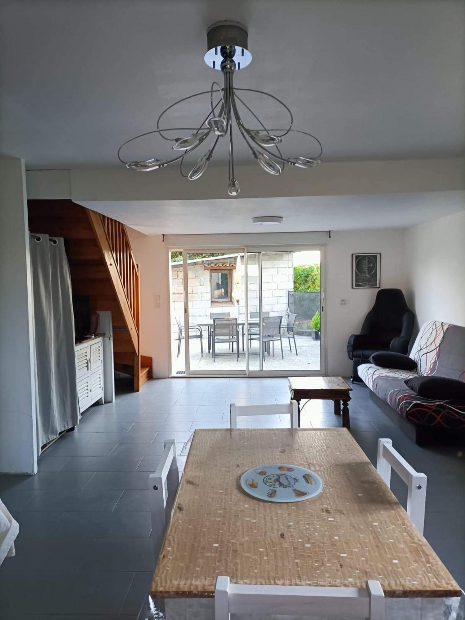 Appartement Le 7 à Servian Extérieur photo